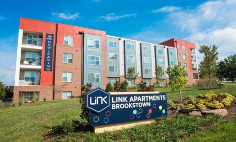 Apartments Near Piedmont International University Link Apartments® Brookstown for Piedmont International University Students in Winston Salem, NC