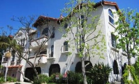 Apartments Near Oxy 7120 Ramsgate for Occidental College Students in Los Angeles, CA