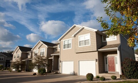 Apartments Near Midstate College JK Land - Villas for Midstate College Students in Peoria, IL
