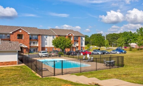 Apartments Near Springfield Southernwood Apartments for Springfield Students in Springfield, MO