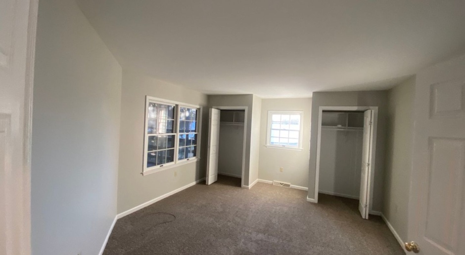 First Floor 2 BR 2 BA Condo in Wyomissing, PA!!
