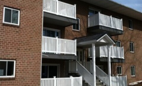 Apartments Near Ursinus Maple Court Apartments for Ursinus College Students in Collegeville, PA