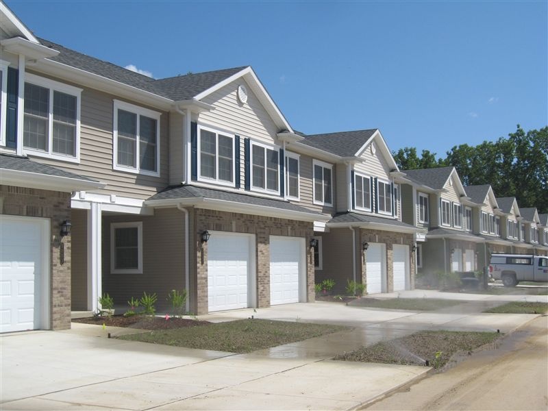 Windsong Townhomes