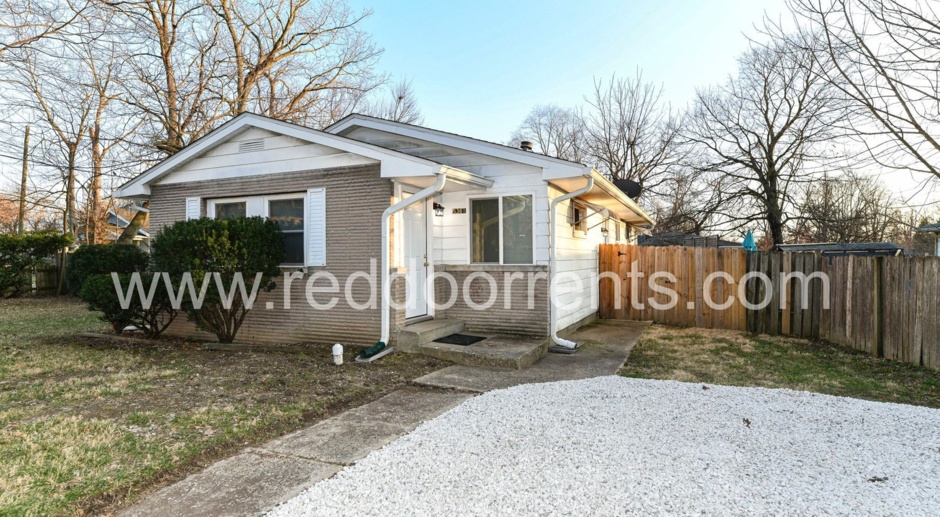 Charm and Convenience: Your Ideal 3-Bedroom Haven in Indy - PENDING APPLICATIONS