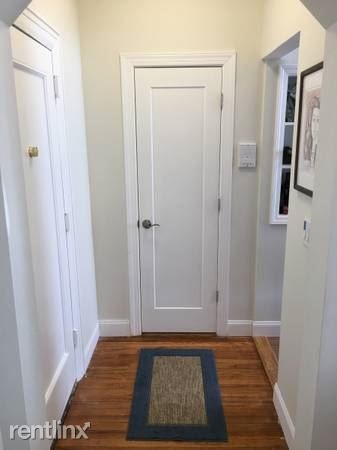 Newly Renovated 1 Bedroom Apartment in Elevator Building- Laundry On Site/Mount Vernon