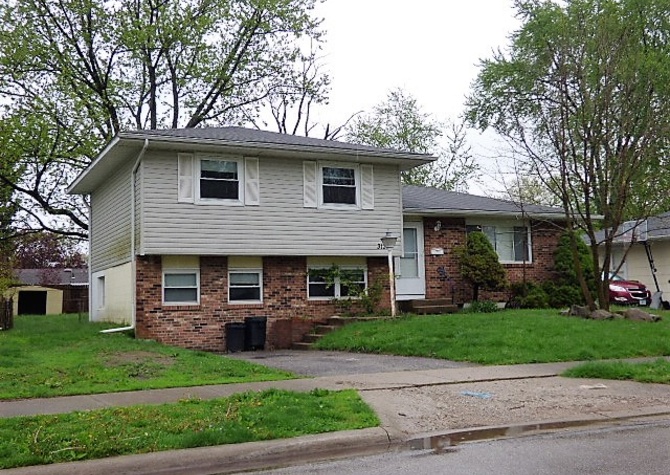 Houses Near 3 BR in Groveport Schools 