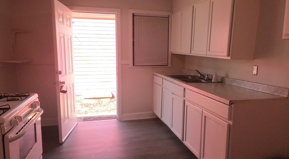Newly Renovated Home in The Heights Area 