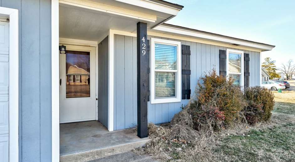 Cozy 3 Bed 2 Bath near UCO! Perfect for College Students