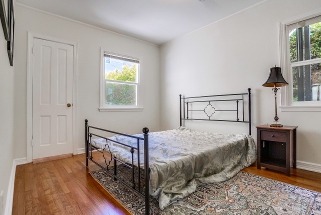 (Shared Living) Private Bedroom in a large home with all of the amenities