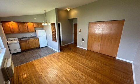Apartments Near Bryant & Stratton 2448 W Kilbourn Ave for Bryant & Stratton College Students in Milwaukee, WI