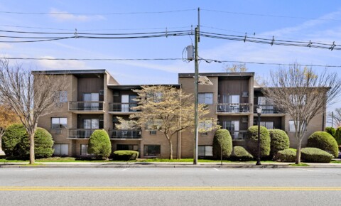Apartments Near Felician Highland Apartments  for Felician College Students in Lodi, NJ