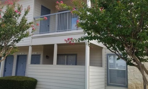 Houses Near National American University-Georgetown Spacious 1 bed 1 bath - upstairs! for National American University-Georgetown Students in Georgetown, TX