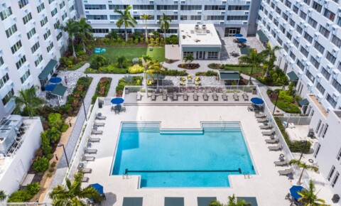 Apartments Near SPC Studio and 1 Bedrooms in Downtown St. Petersburg! (Pool, Fitness Center, Lounge) for St. Petersburg College Students in Clearwater, FL