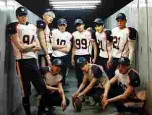 slepen Dollar Toeschouwer EXO is Taking Over the Music World One Record at a Time | Uloop