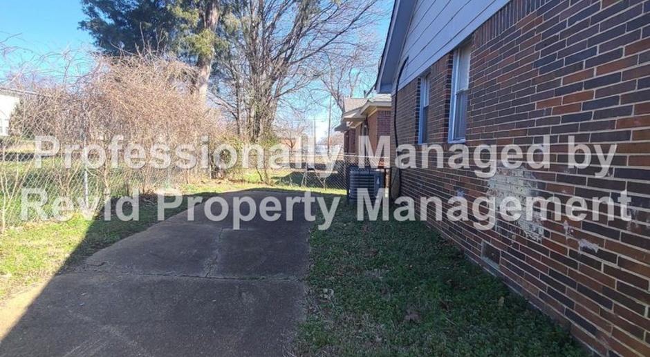 4 bedroom home in Memphis! Section 8 Accepted