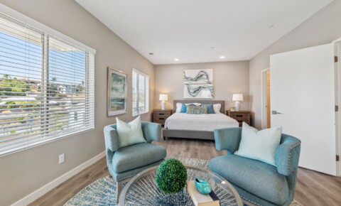 Apartments Near MiraCosta KSB - Santa Fe Townhomes for Mira Costa College Students in Oceanside, CA
