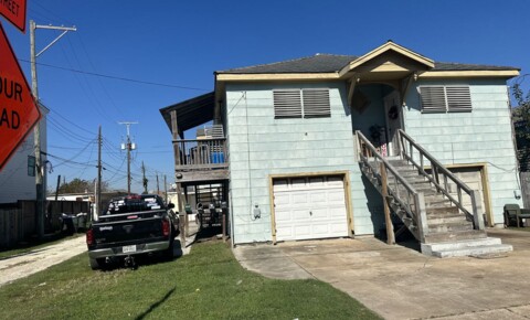 Houses Near UTMB FOR LEASE for The University of Texas Medical Branch Students in Galveston, TX