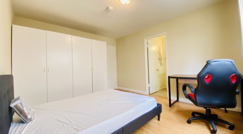 West LA one bedroom with private bath for rent