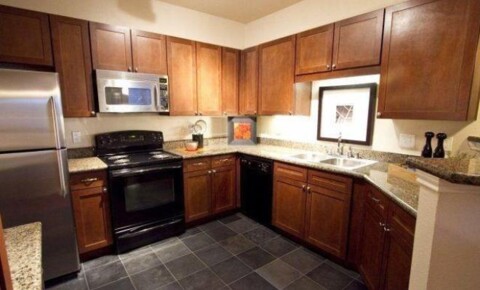 Apartments Near UD 2820 Mckinnon Street for University of Dallas Students in Irving, TX