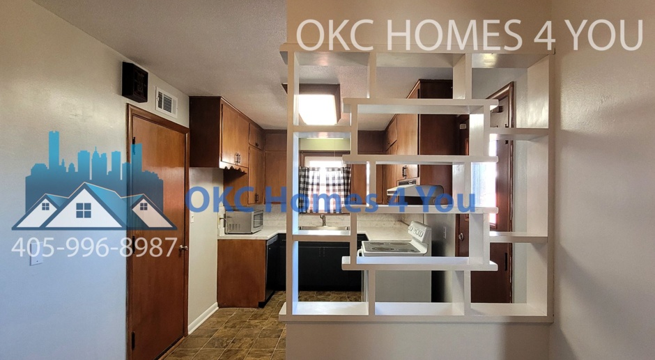 NW OKC 3 Beds and Den. New Carpet & Paint  50% off the first full months rent !!!