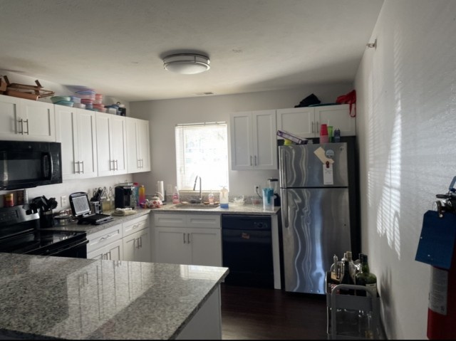 $510 / 4br - 1 br in 4br apartment - Available Jan 2022 - located on campus