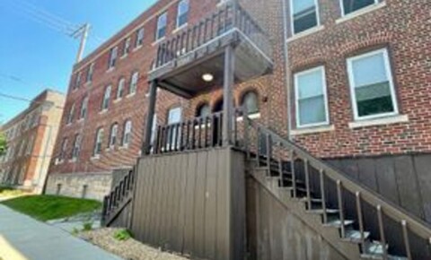 Apartments Near Marquette 1709 E Park Pl for Marquette University Students in Milwaukee, WI