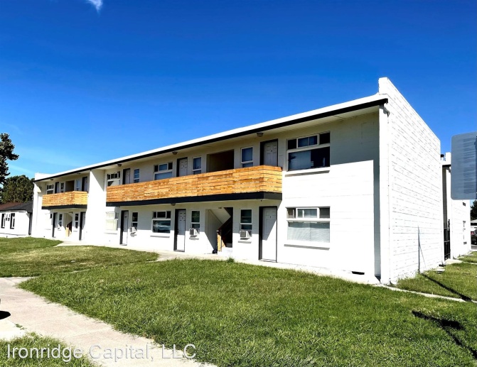 Pasco NEWLY Remodeled 1 & 2 Bedroom Units, Pet Friendly