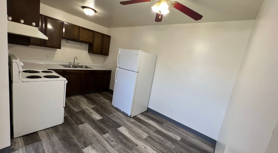 1, 2, & 3 bedroom Apartments  Call for Availabilities!