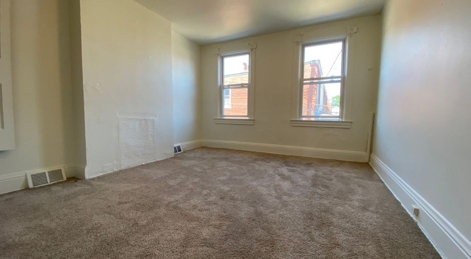 Spacious 2BR Oakland Duplex! Call Today to Schedule an Appointment!