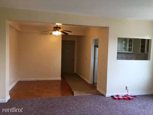 Beautiful 1 Bedroom Apt with Stunning Water Views - H/HW Included - Laundry On-Site - New Rochelle