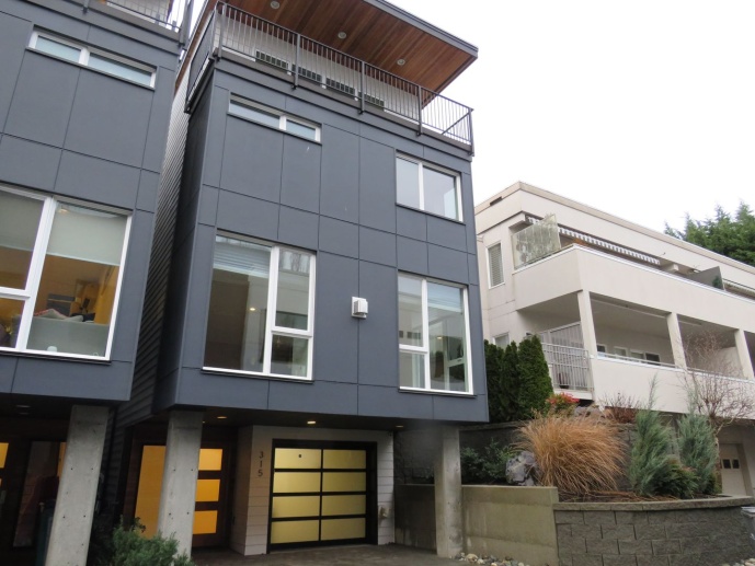Downtown Kirkland Exceptional Luxury Townhome Newer Build  3 Bedrooms/3.5 Baths $5950.00 **Move in Bonus of $500.00 off first full months rent.