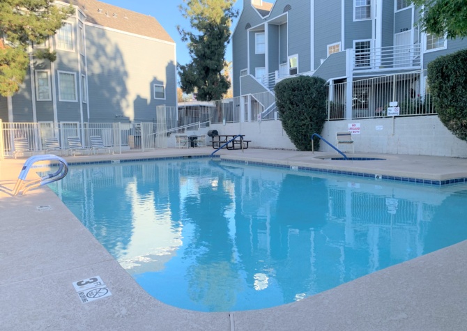 Houses Near 2BD, 2.5BA CENTRALLY LOCATED MESA TOWNHOME W/ COMMUNITY POOL!