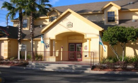 Apartments Near UCF Riverwind at Alafaya Trail for University of Central Florida Students in Orlando, FL