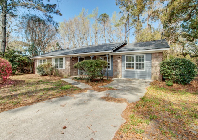 Houses Near Three bedroom home in West Ashley