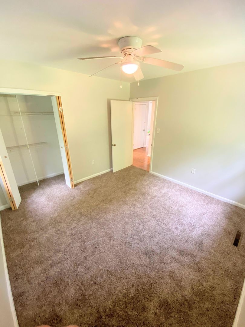Cozy 2 Bedroom in the center of Lynchburg