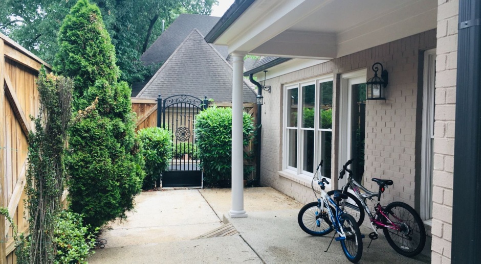 Gorgeous East Memphis Home! Gated Community! Pets are not allowed. We lease, owner manages. 