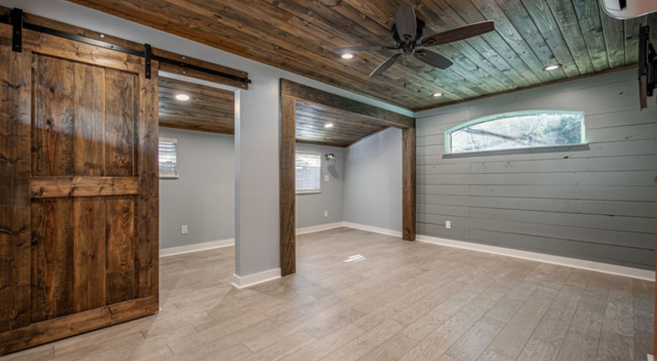 RENOVATED HISTORIC CRAFTSMAN W/ GUEST HOUSE