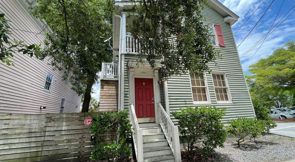 Available 8/1. Gorgeous 2 BR/1 BA Unit in the Historic East Side!