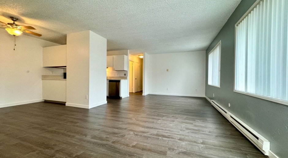  **$750 DEPOSIT & FREE FIRST MONTH'S RENT** Updated Top Floor Two Bedroom w/ Vintage Vibe in Sullivan's Gulch~ Upstairs Unit~ Off Street Parking Available~ Onsite Laundry~ PETS WELCOME 