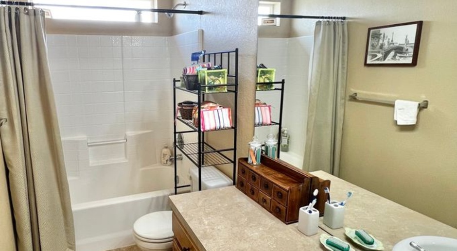 3 bedroom, 2.5 bathroom home in NW Fort Collins 