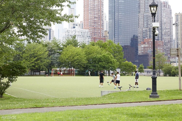 Manhattan Park
