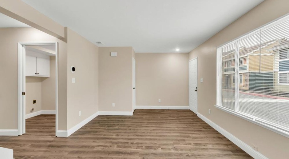 Freshly Remodeled 3 Bed 1.5 Bath Townhome