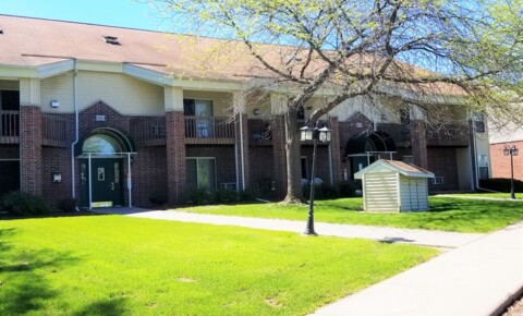 Apartments Near Edgewood Pine Ridge Apartments for Edgewood College Students in Madison, WI