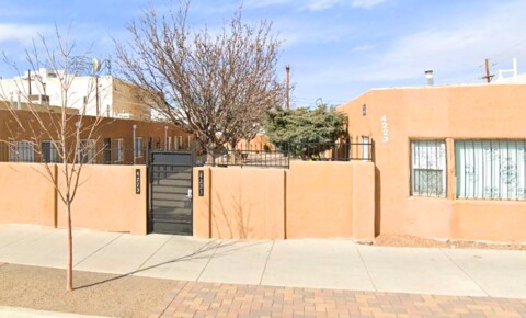 Apartments Near ITT Technical Institute-Albuquerque Central Apartments (4223)  for ITT Technical Institute-Albuquerque Students in Albuquerque, NM