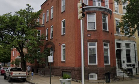 Apartments Near Faith Theological Seminary 2 W 21st St for Faith Theological Seminary Students in Baltimore, MD