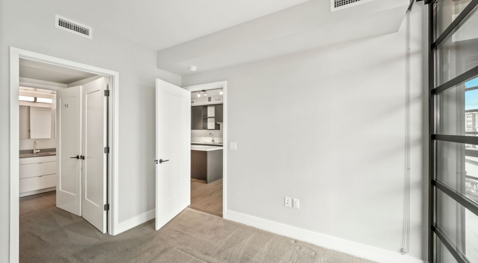 6 Minute Walk to the Metro! 25 Minute Walk from the Capitol! Professionally Managed & Newly Built // 1 Bedroom 1  Bathroom Condo // Navy Yard//Amenity Rich! 