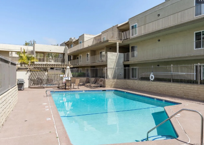Houses Near 2 bedrooms/ 2 baths in the heart of Del Mar at Del Mar Bluffs! 