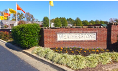 Apartments Near Crichton 5904 Weatherstone, LLC for Crichton College Students in Memphis, TN