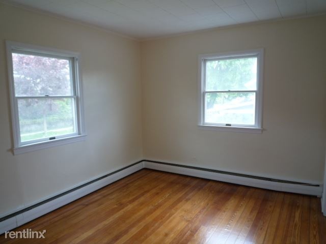 Lovely 1 Bedroom Apartment with Office Space in Private Home - Located in Silver Lake West Harrison