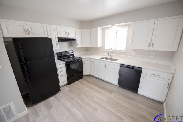 MOVE-IN SPECIAL On 2 Bed 1 Bath in Pretty Orem Area!